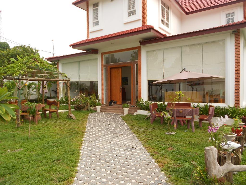 Swiss Villa シアヌークビル エクステリア 写真